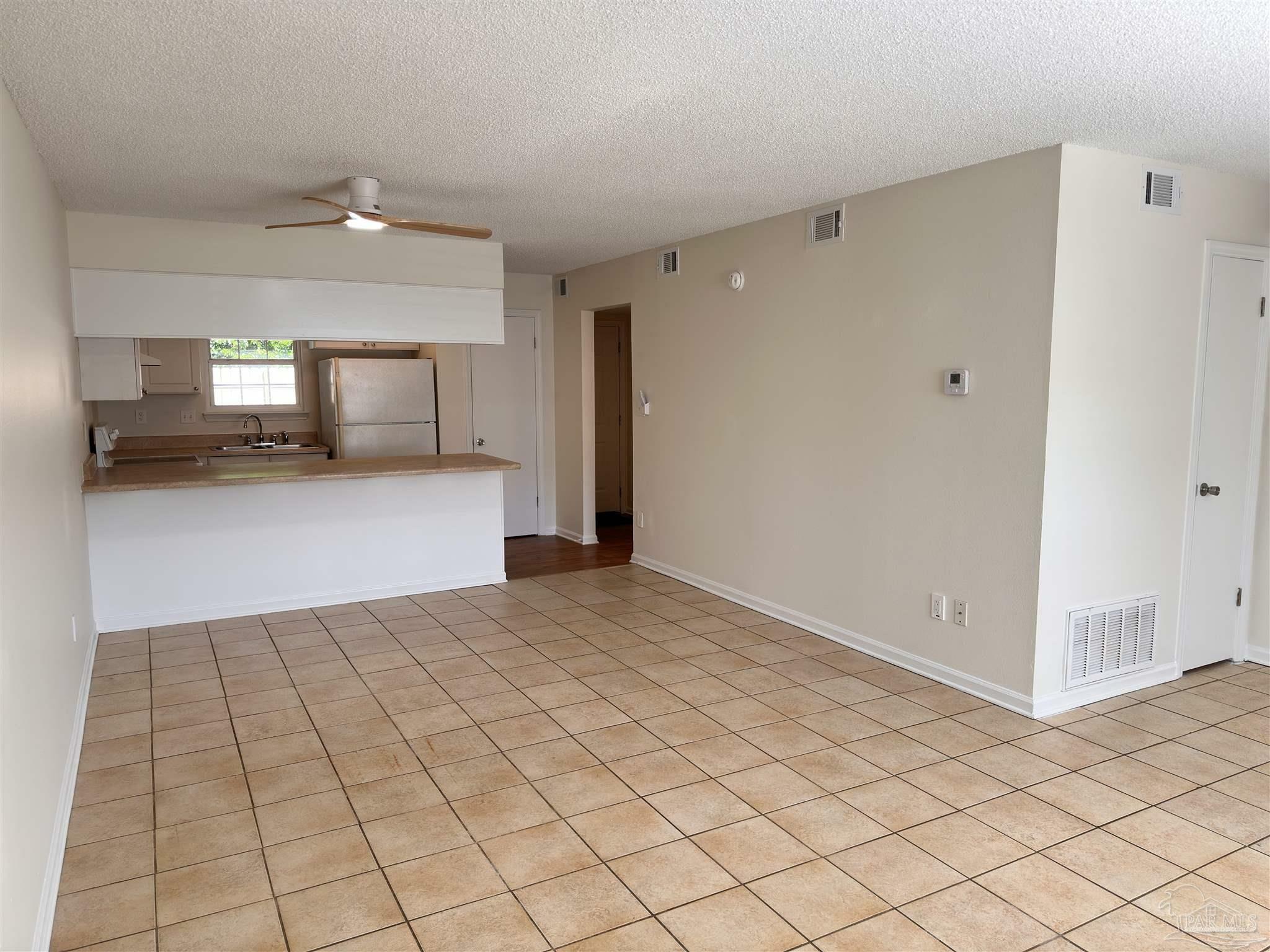 Property Photo:  6473 Concord Way  FL 32504 