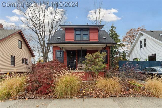 Property Photo:  616 S Vermont Avenue  MI 48067 