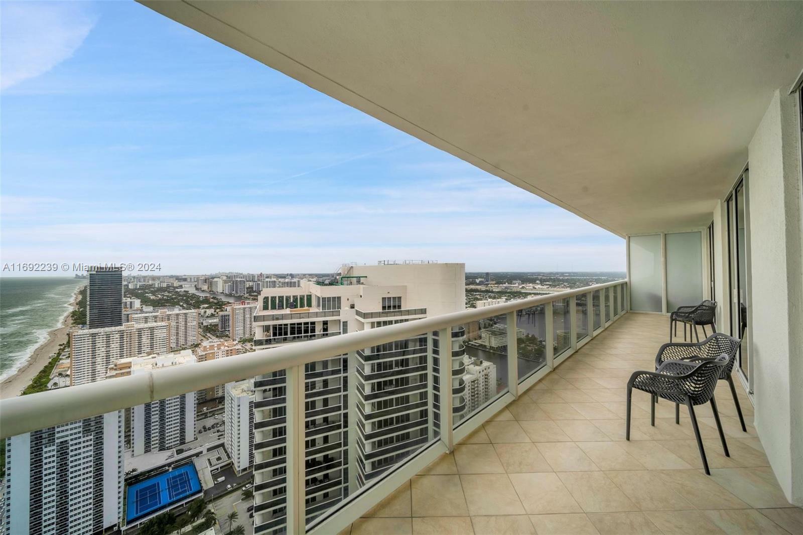 Property Photo:  1830 S Ocean Dr 4704  FL 33009 