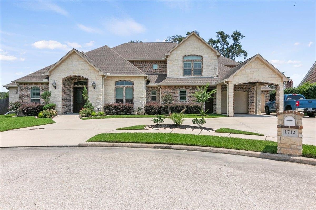 1712 Vincent Pl  Port Neches TX 77651-2120 photo