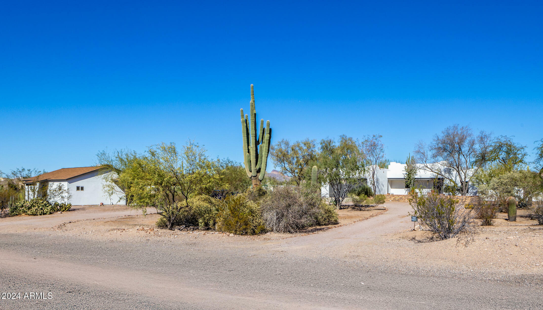 Property Photo:  2870 E Superstition Boulevard  AZ 85119 