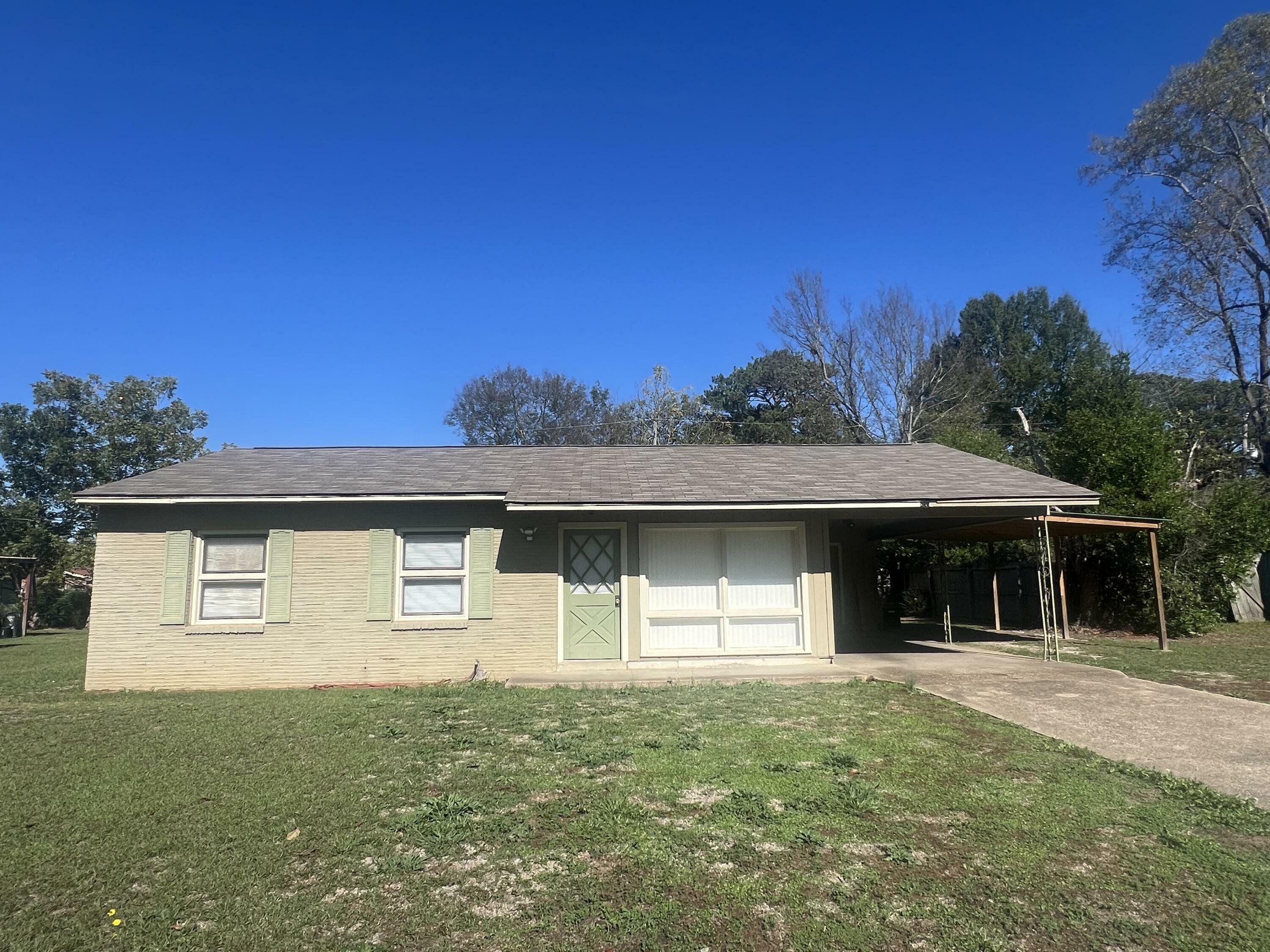 611 Cypress St  Columbus MS 39702 photo