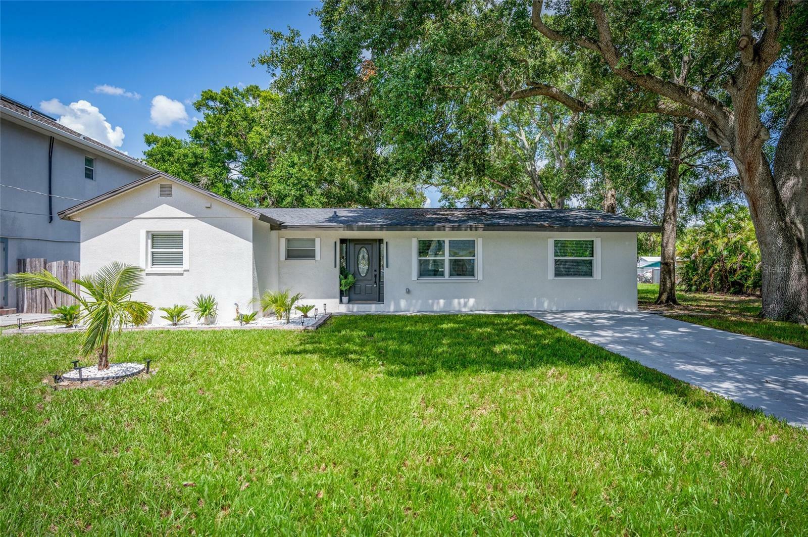 6004 S 6th Street  Tampa FL 33611 photo