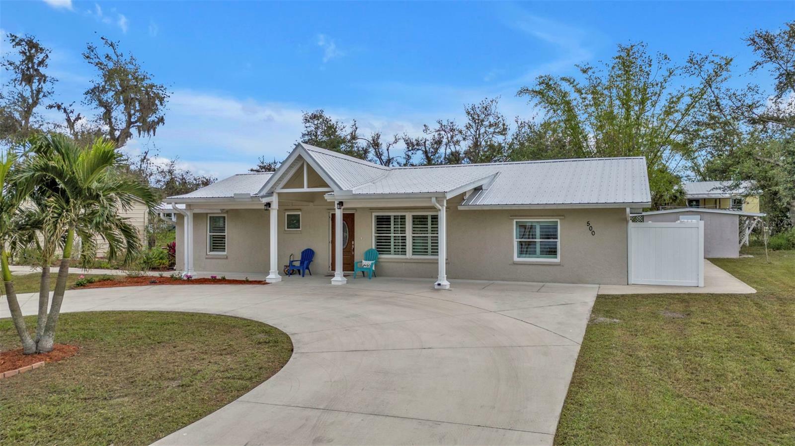 Property Photo:  500 Ridgecrest Drive  FL 33982 