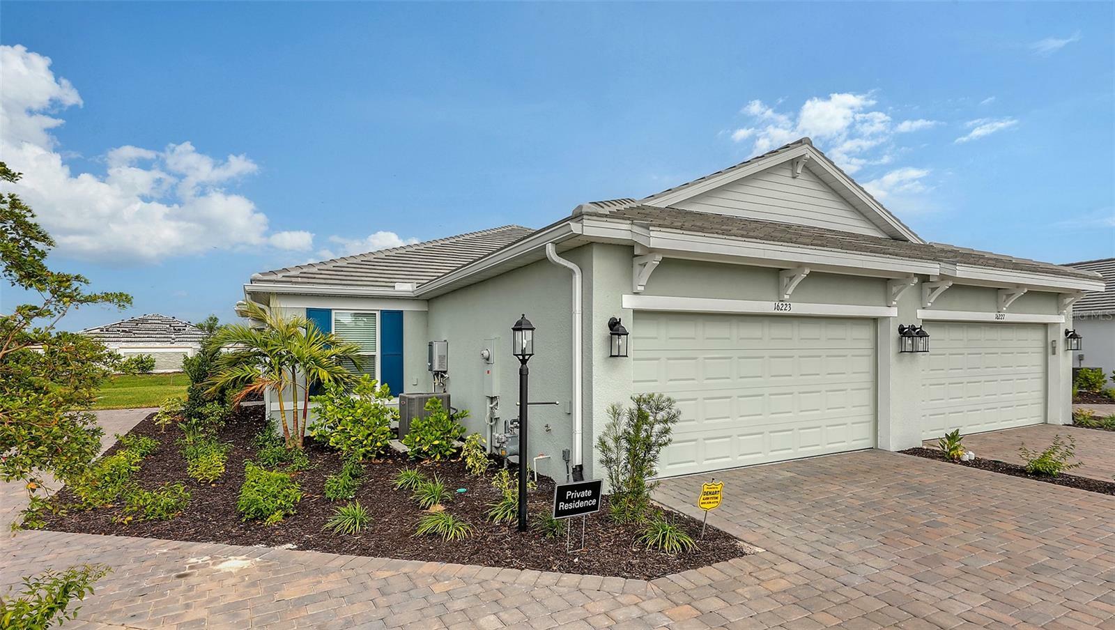 Property Photo:  16223 San Donato Place  FL 34211 