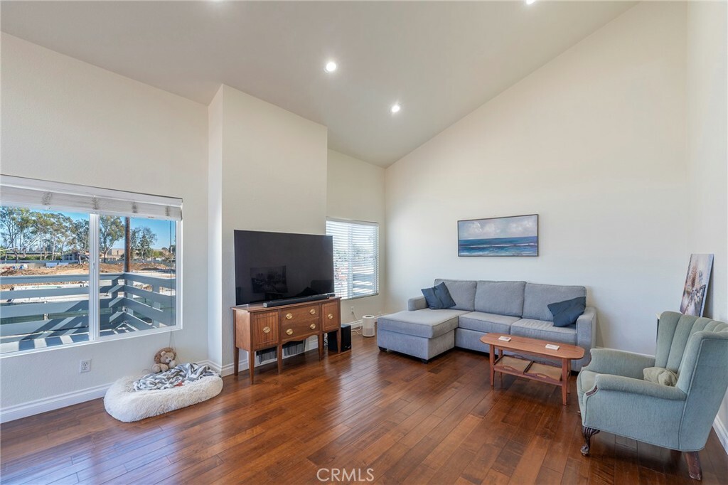 Property Photo:  7352 Garfield Avenue A  CA 92648 