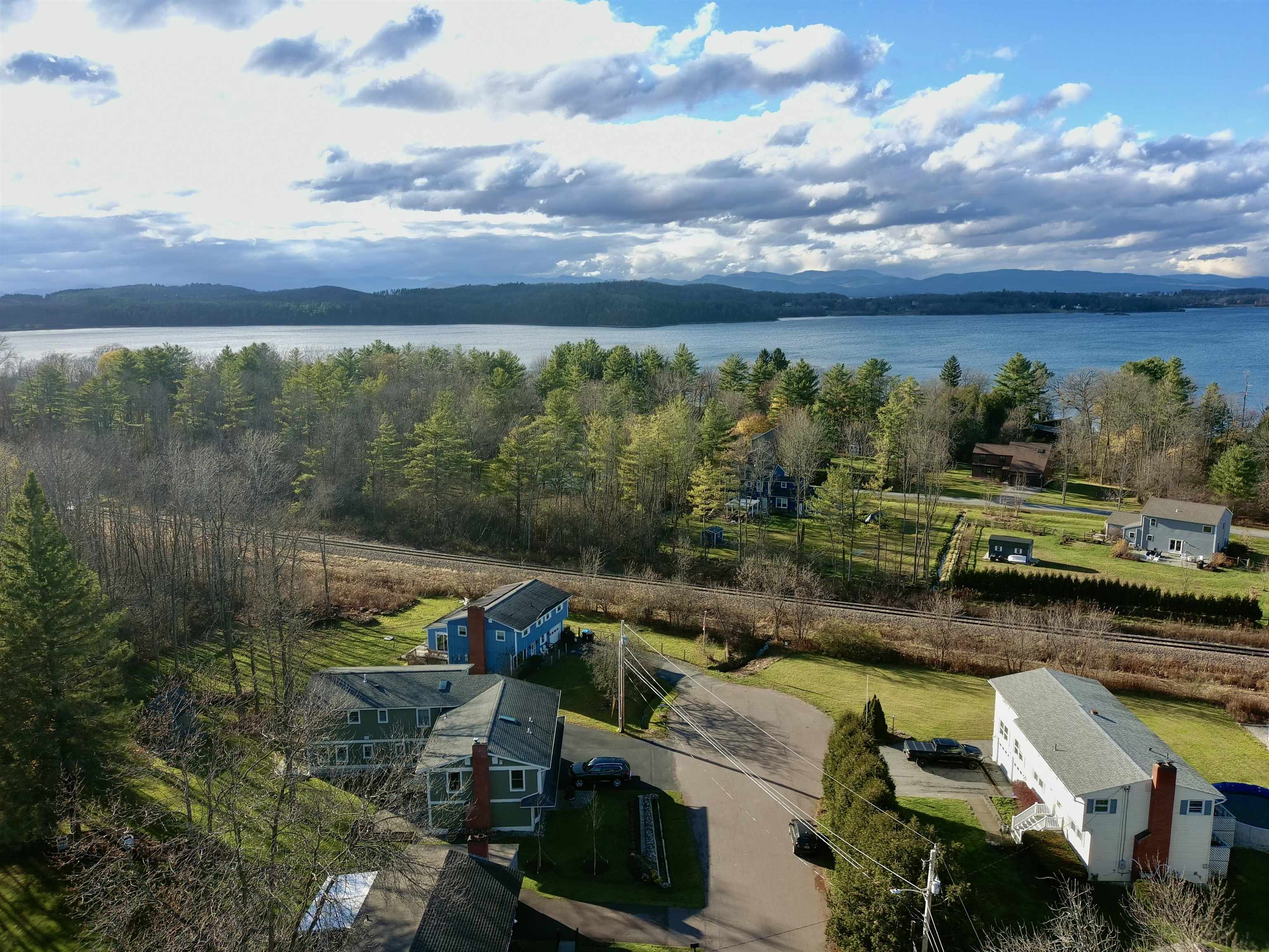 Property Photo:  135 Lakeview Drive  VT 05482 