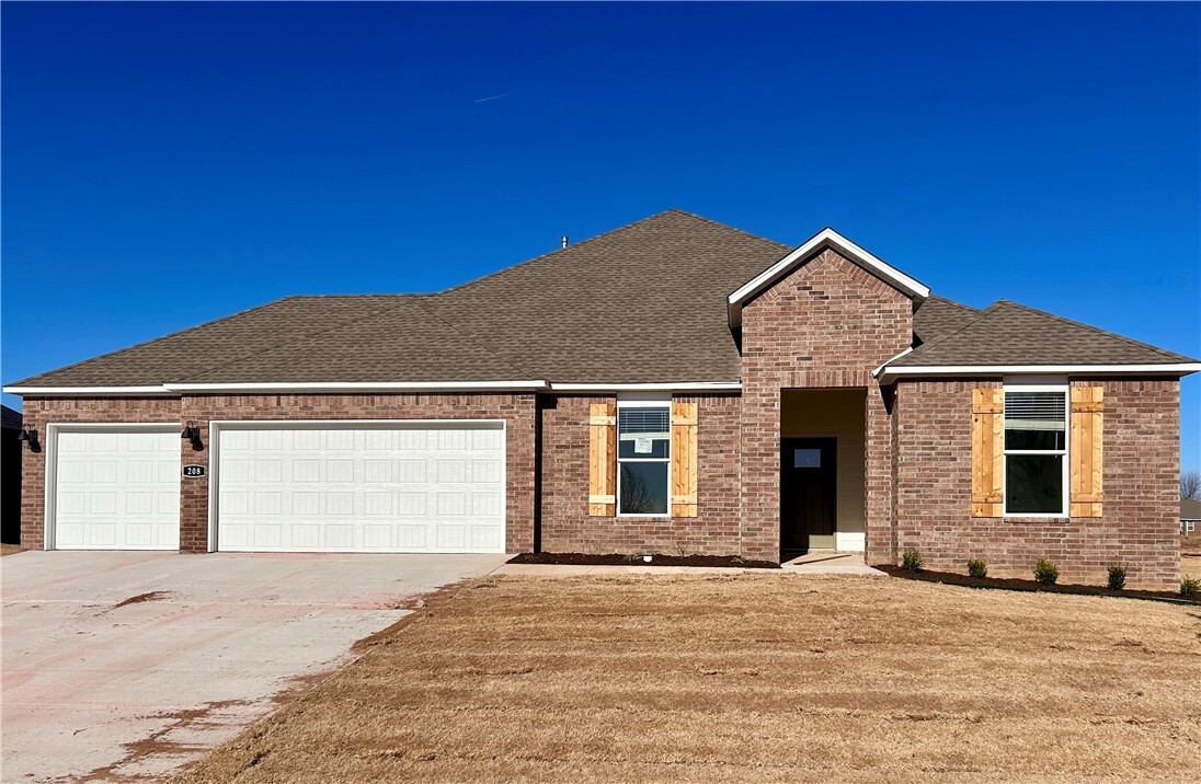 Property Photo: 917 Red Cedar Place AR 72756