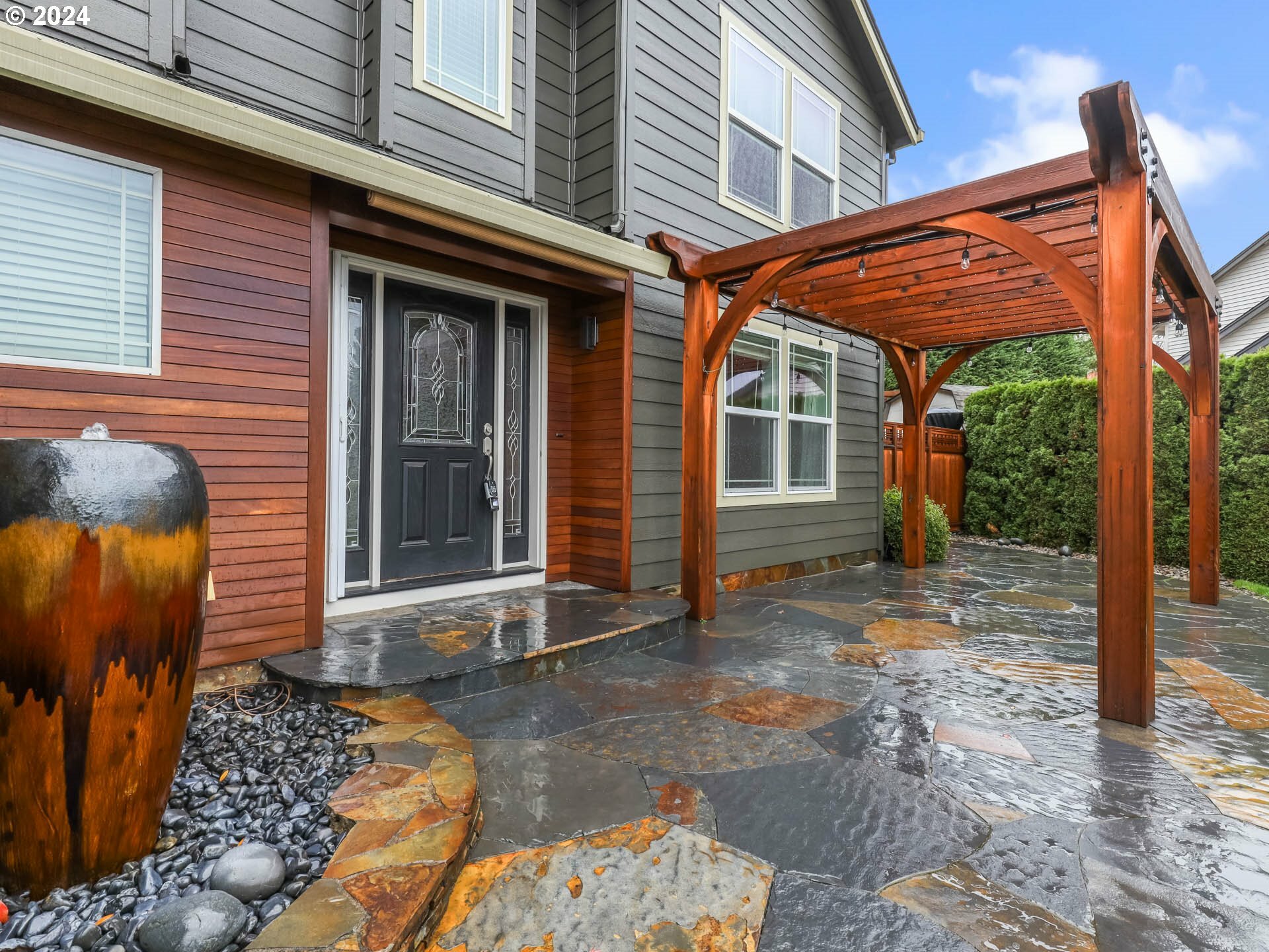 Property Photo:  2518 NE 145th Cir  WA 98686 