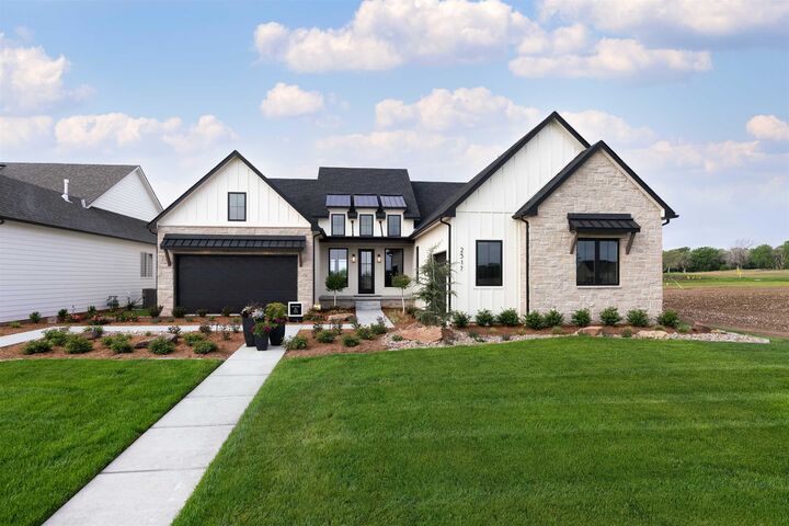 Photo de la propriété:  2317 N Sagebrush St  KS 67230 