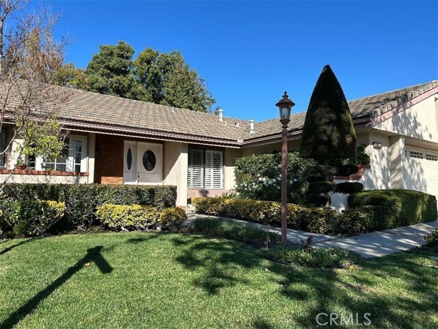 Property Photo:  6001 E Mabury Avenue  CA 92867 