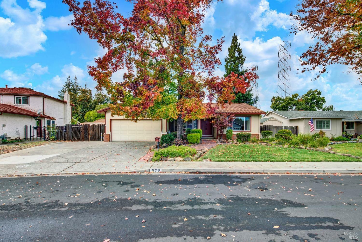 Property Photo:  578 Parkridge Drive  CA 95688 