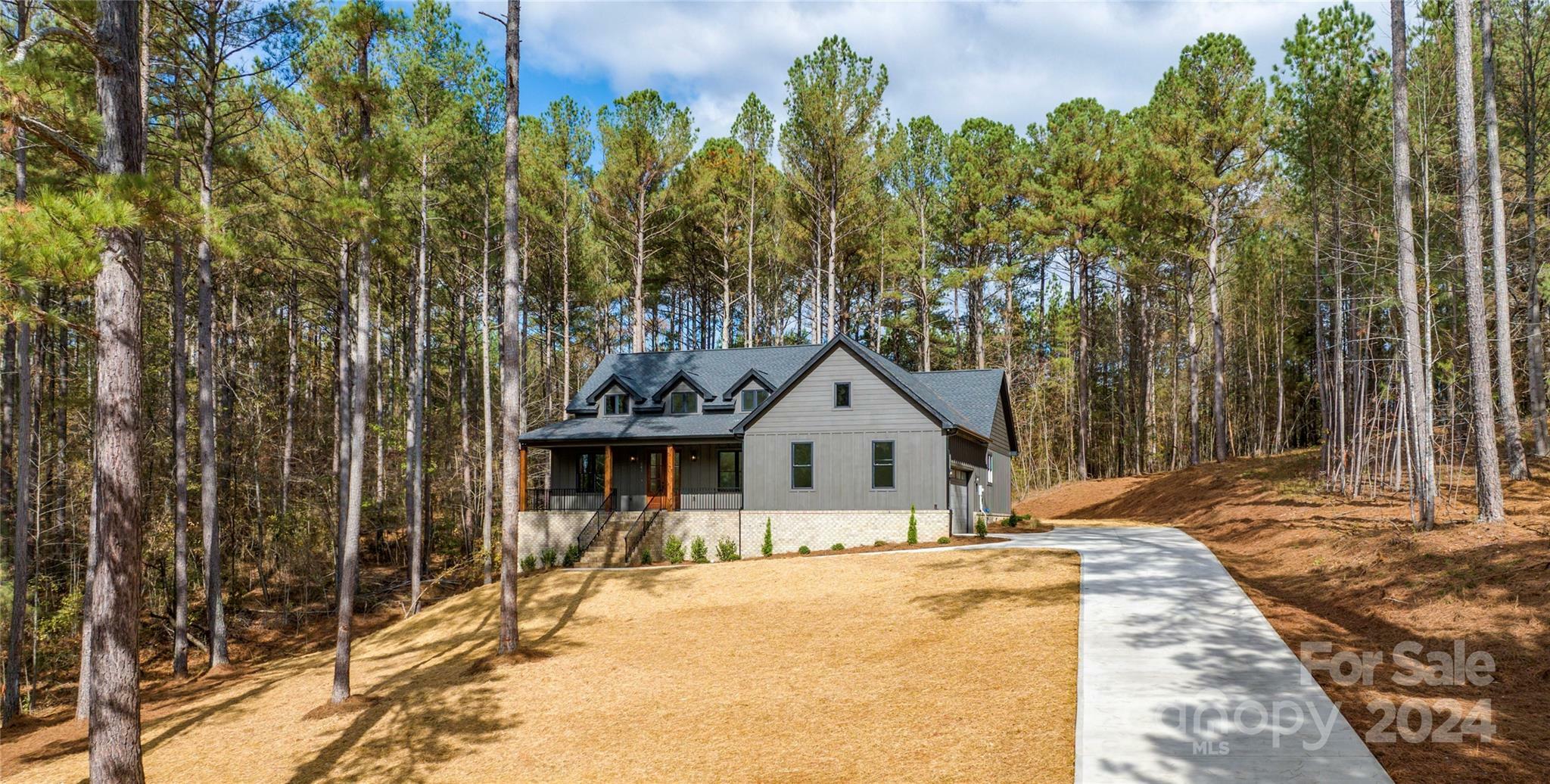 Property Photo:  141 Greens Road  NC 28630 