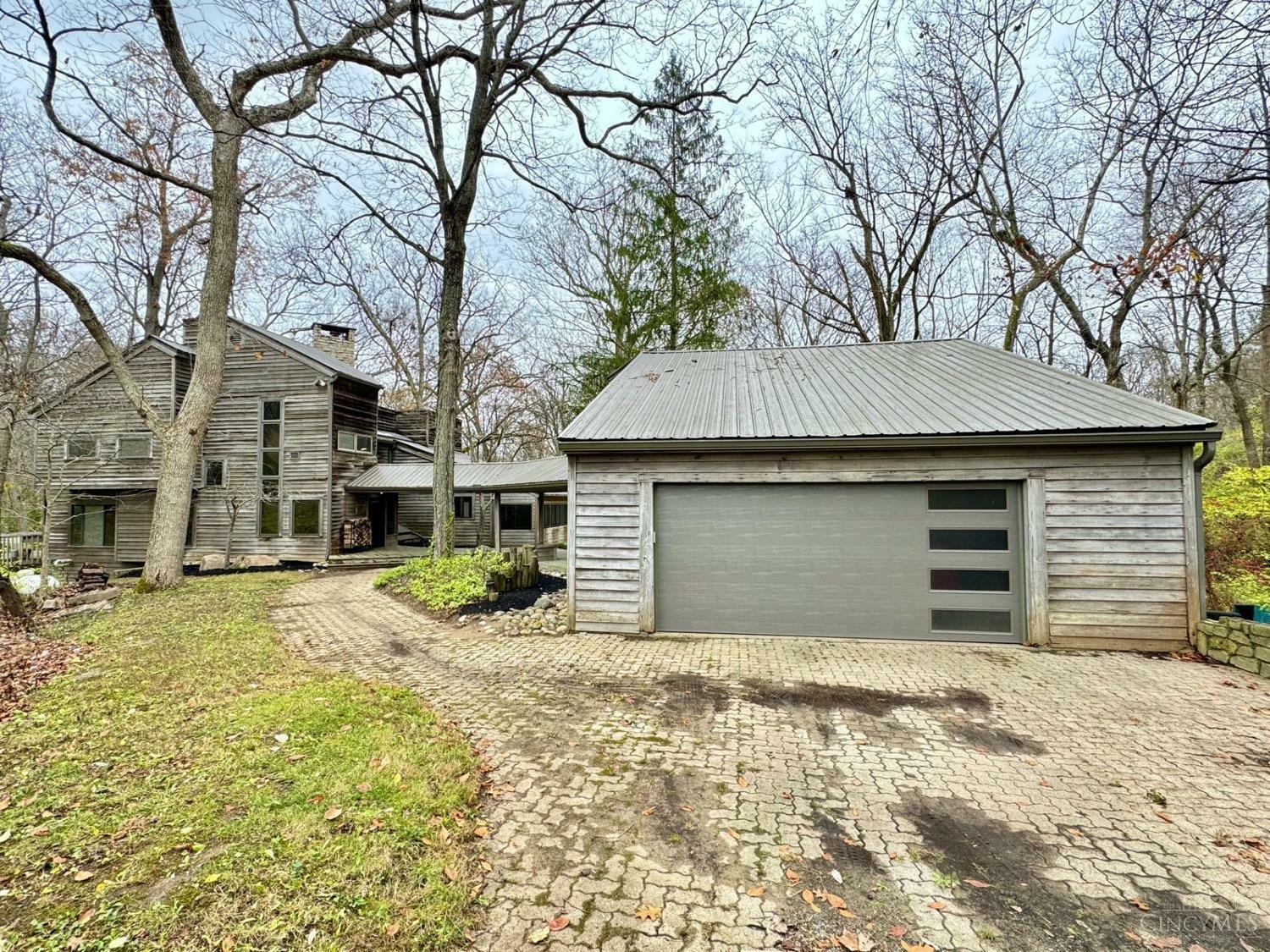 Property Photo:  3340 Red Oak Road  OH 45054 