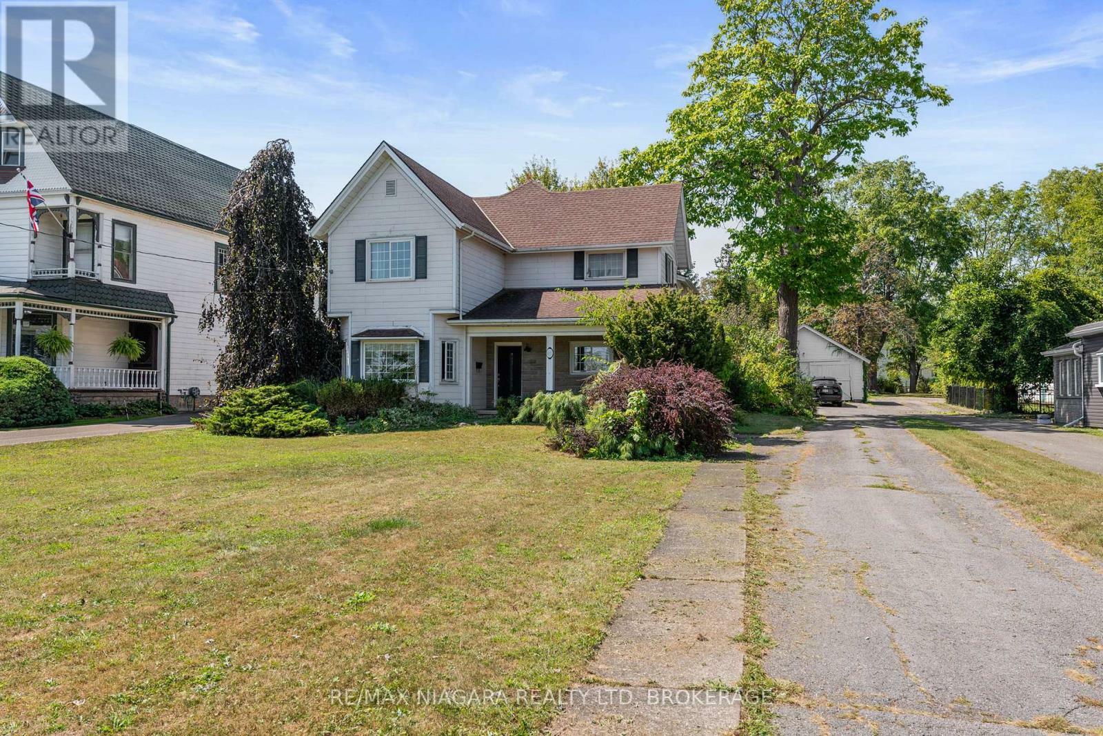 Property Photo:  455 Niagara Boulevard  ON L2A 3H2 