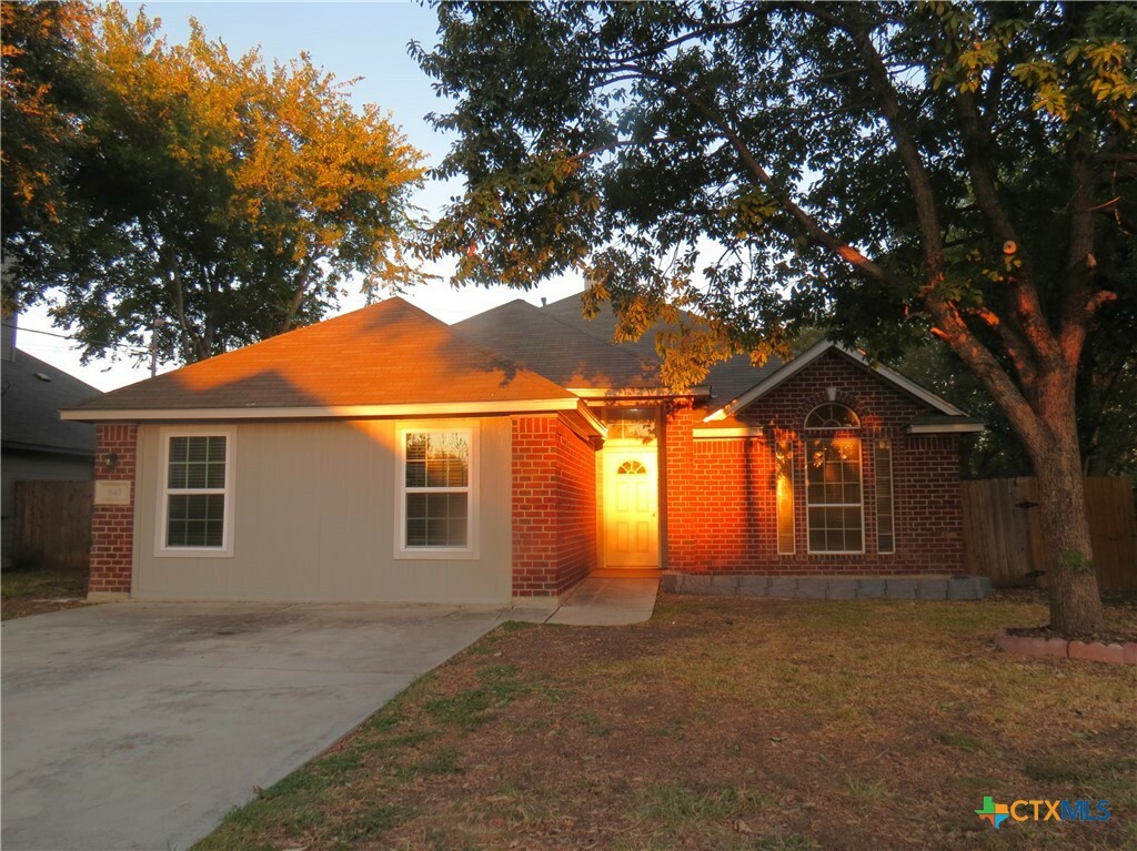 843 Hueco Drive  New Braunfels TX 78130 photo