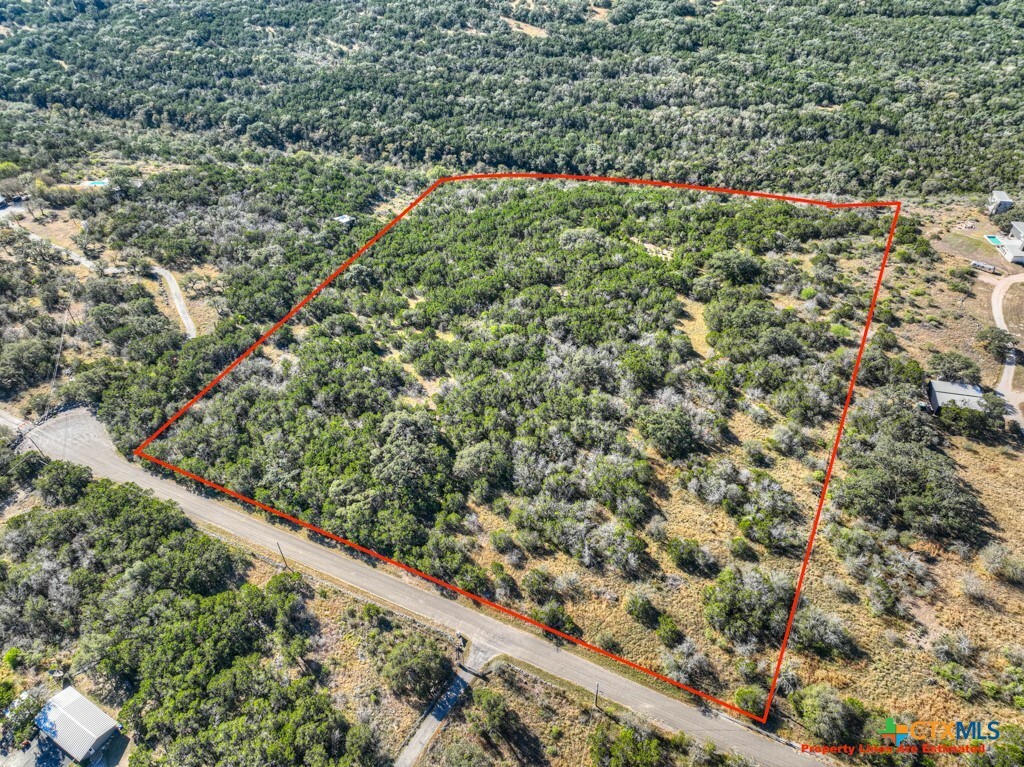 Property Photo:  620 Pioneer Trail  TX 78666 