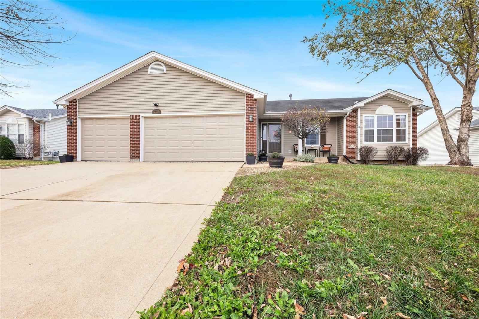 2723 Providence Ridge Drive  Wentzville MO 63385 photo