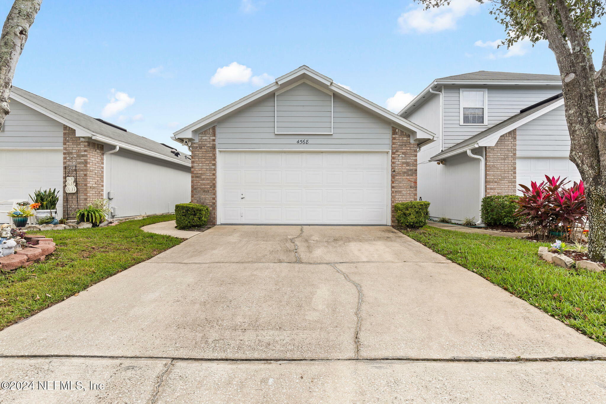 Property Photo:  4568 Cabbage Pond Drive  FL 32257 