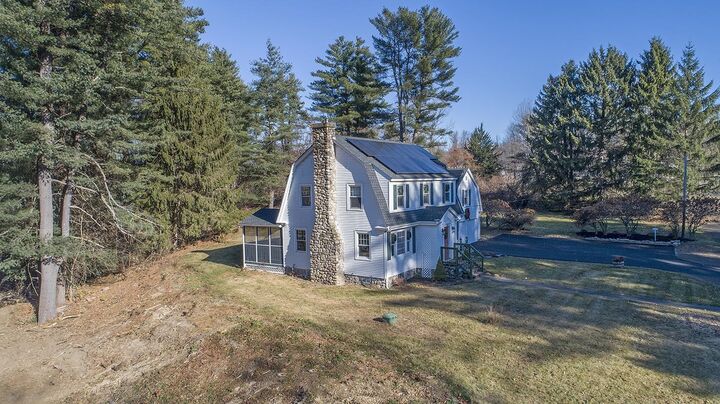 Property Photo:  34 East Derry Road  NH 03038 