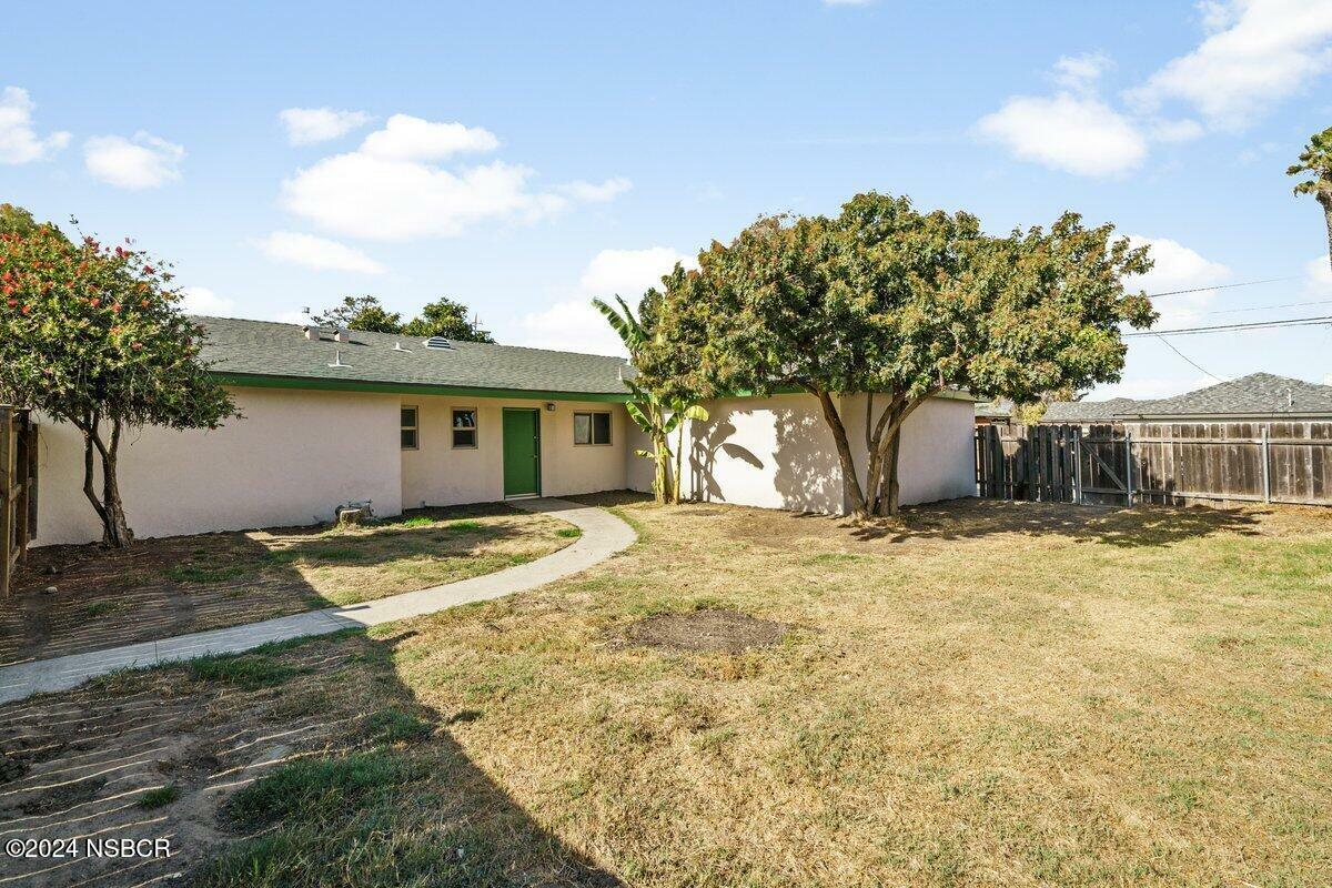 Property Photo:  1419 E Main Street  CA 93454 