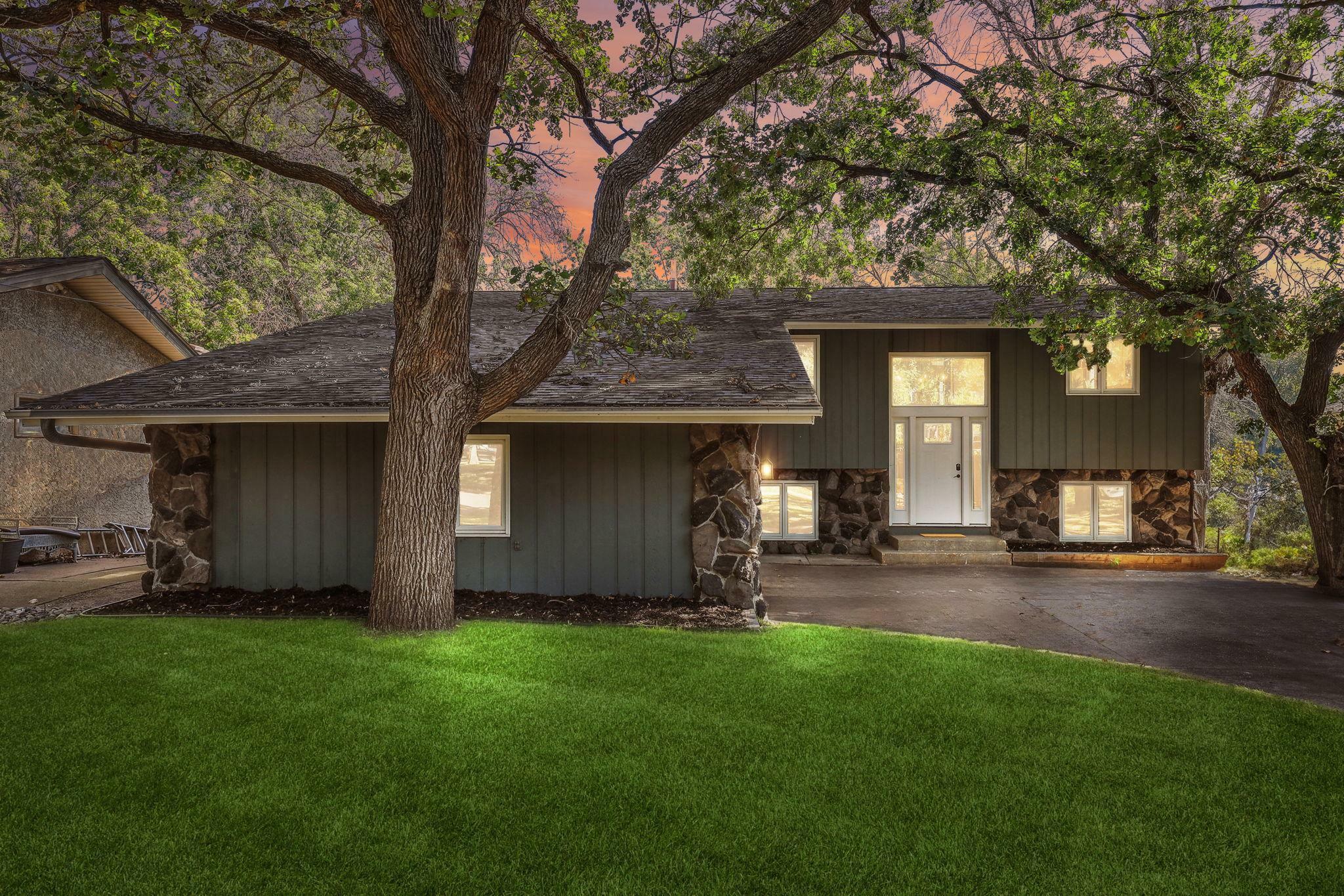 Property Photo:  5316 Perry Avenue N  MN 55429 