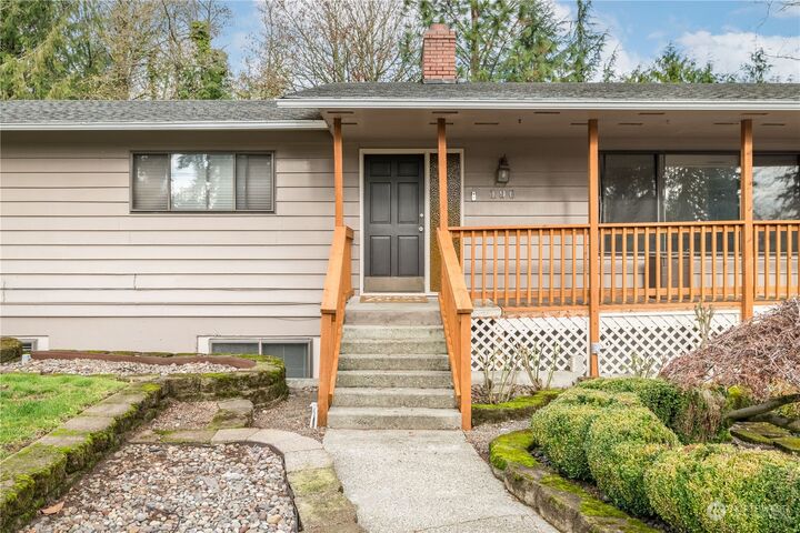 Property Photo:  190  Inglewood Drive  WA 98632 