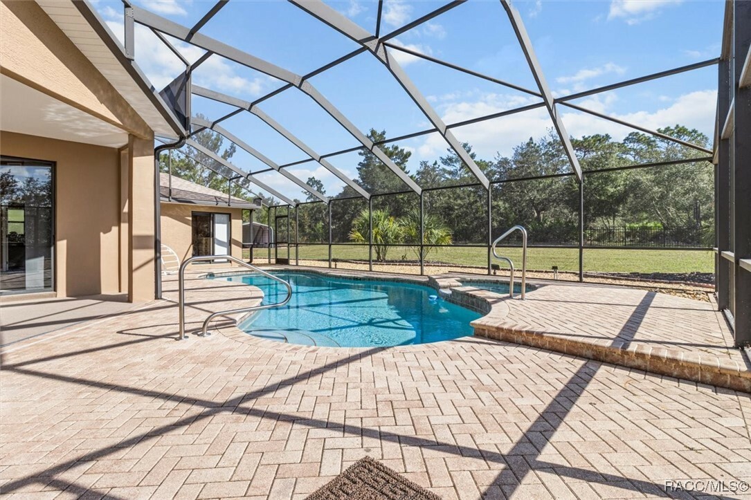 Property Photo:  2461 N Trample Terrace  FL 34465 