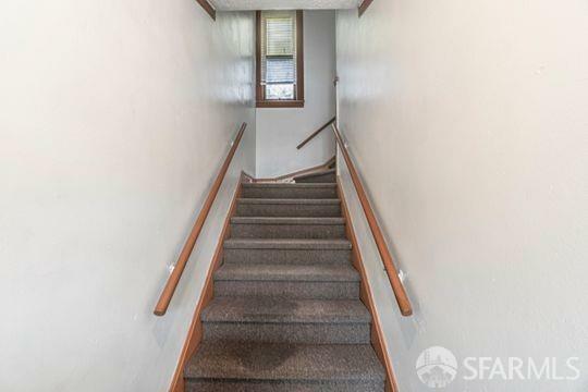 Property Photo:  1371-1373 Revere Avenue  CA 94124 