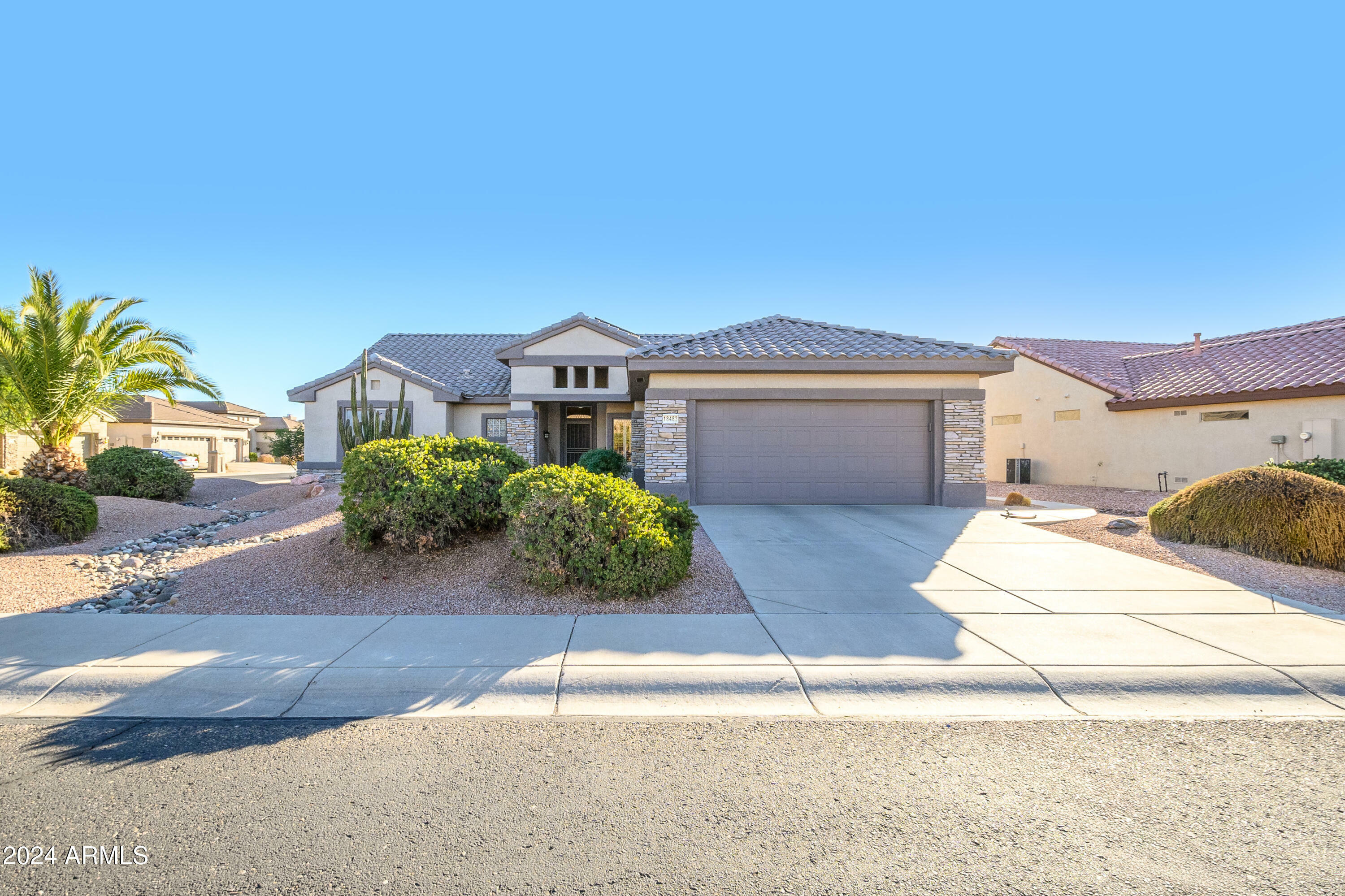 Property Photo:  18483 N Deer Grass Court  AZ 85374 