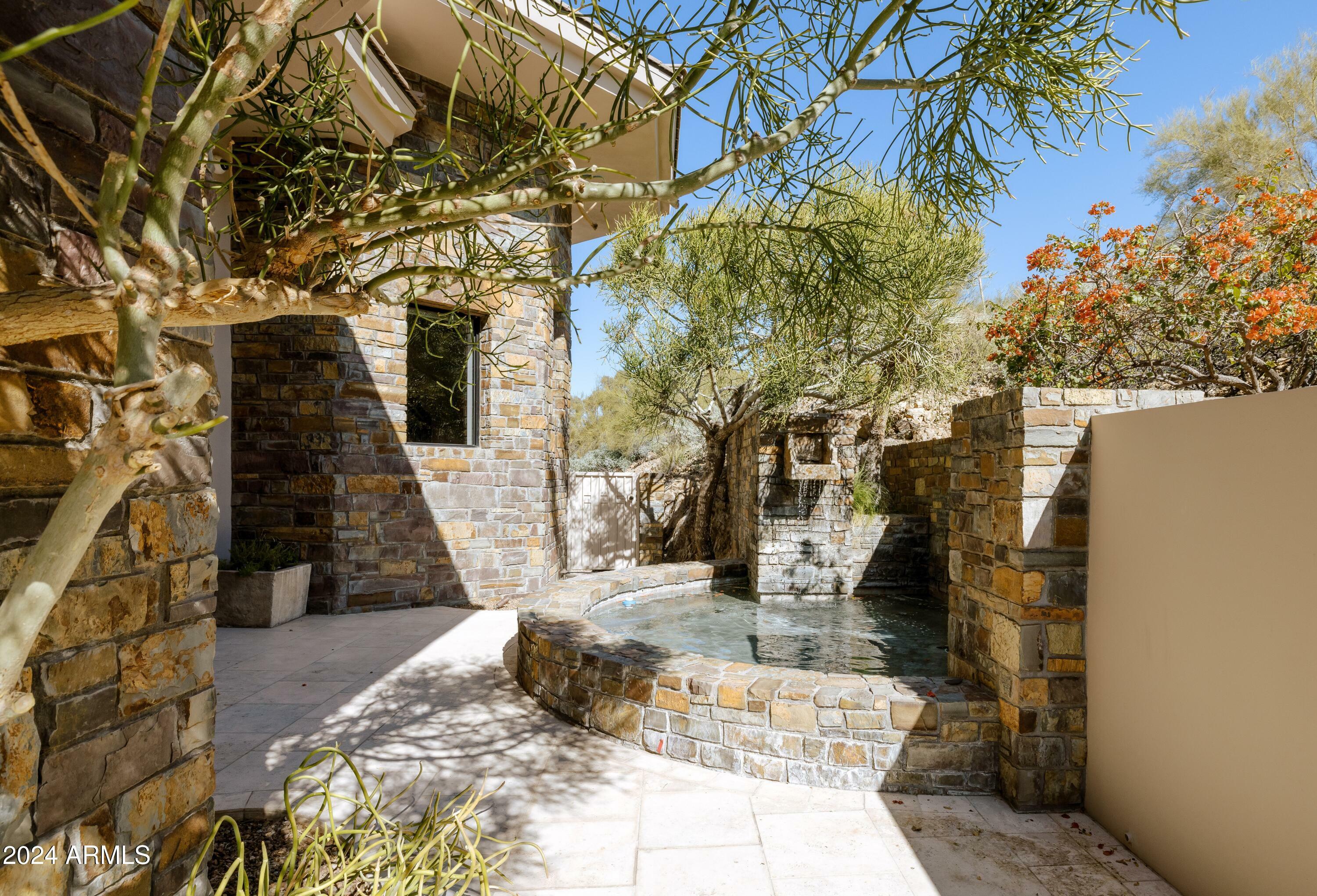 Property Photo:  7451 N Las Brisas Lane  AZ 85253 