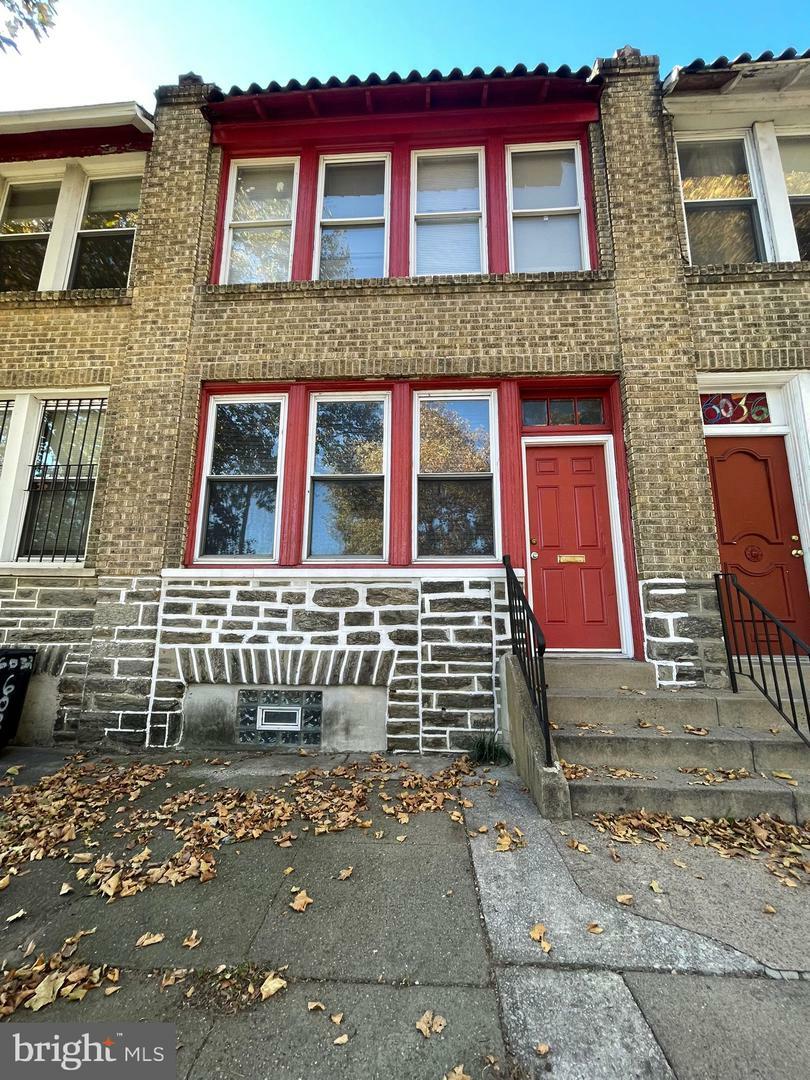 Property Photo:  6034 N Broad Street  PA 19141 