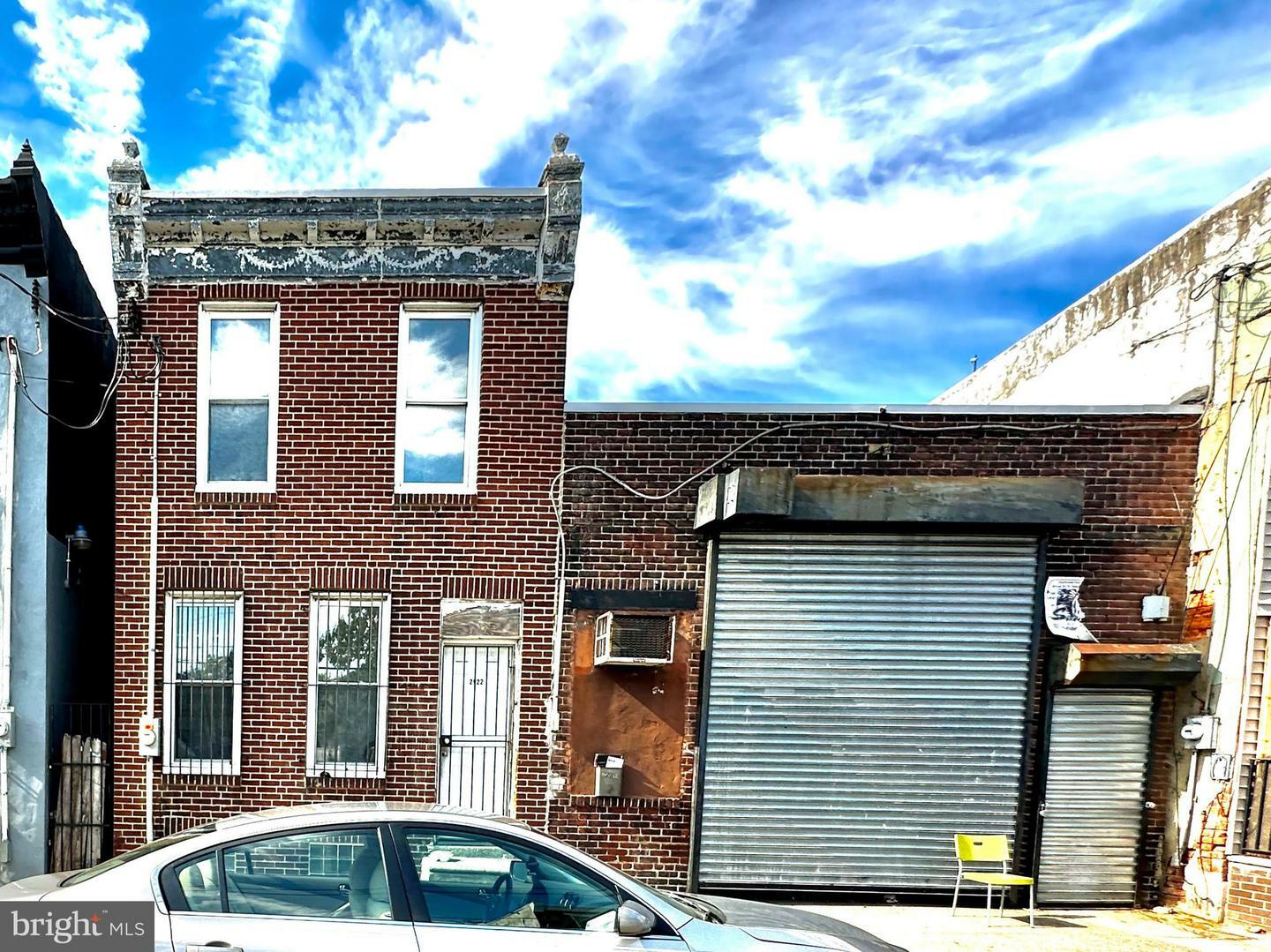 2924 E Street  Philadelphia PA 19134 photo