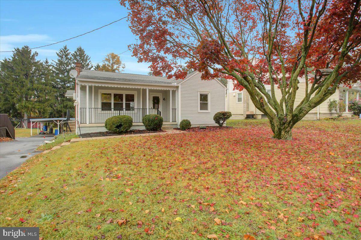 Property Photo:  461 Roxbury Road  PA 17257 