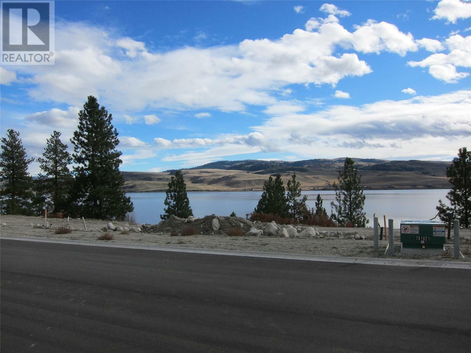 Property Photo:  6528 Waterside Trail Sl.31  BC V1K 1A0 