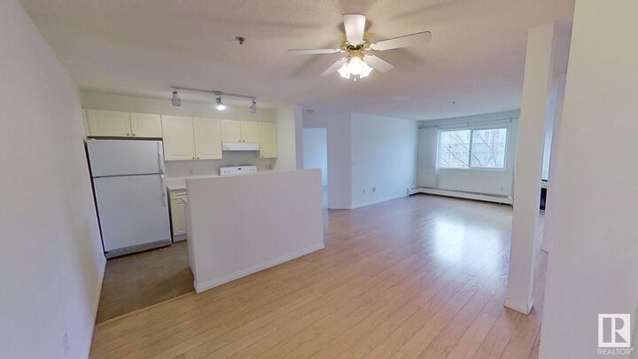 Property Photo: 10331 106 Street NW 22 AB T5J 1H8