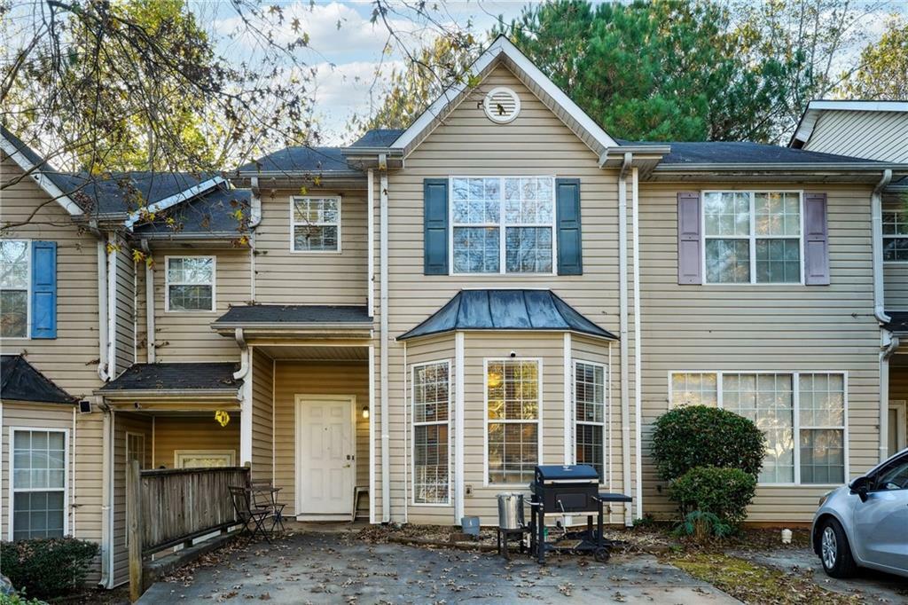 Property Photo:  6677 Sunset Hills Boulevard  GA 30273 