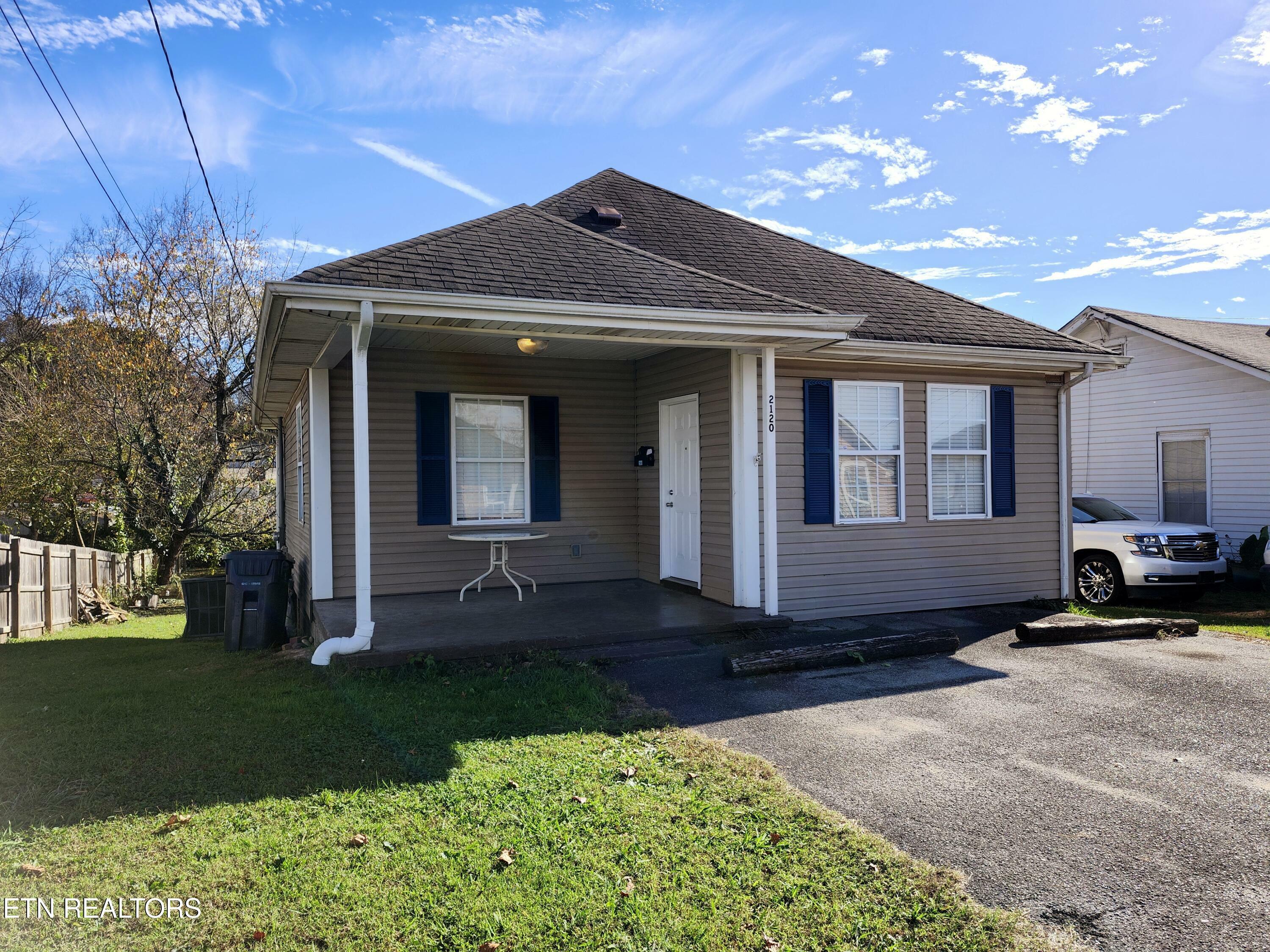 Property Photo:  2120 Chipman St  TN 37917 