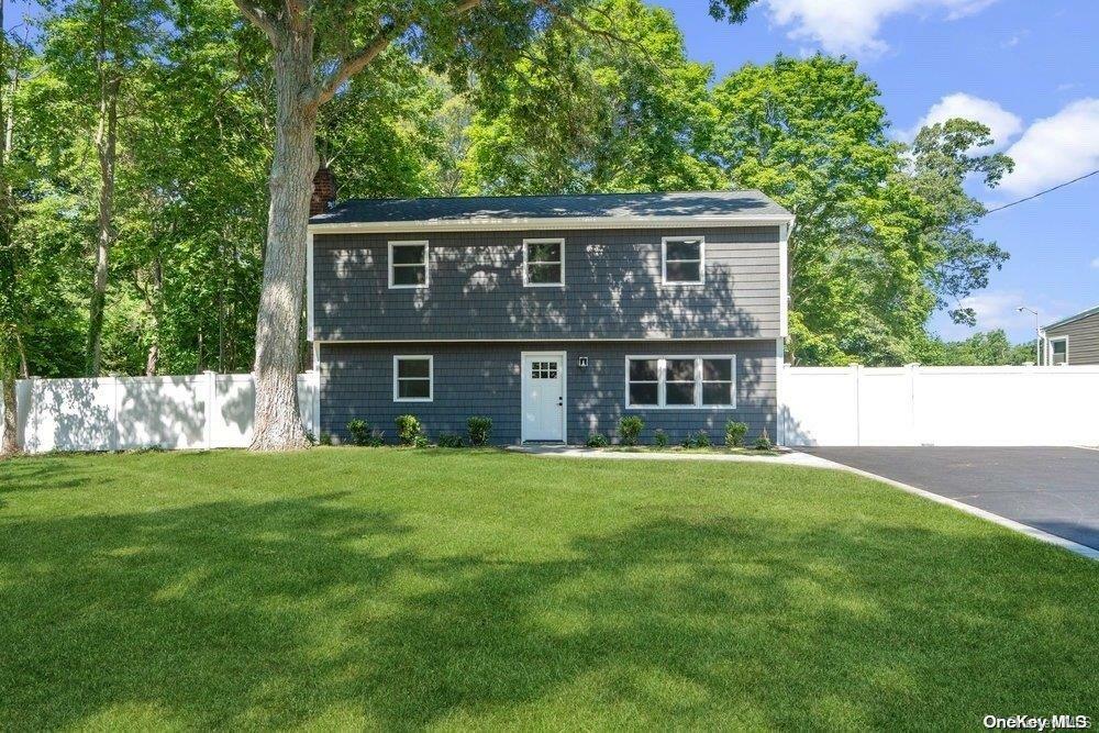 Property Photo:  68 Van Bomel Boulevard  NY 11769 