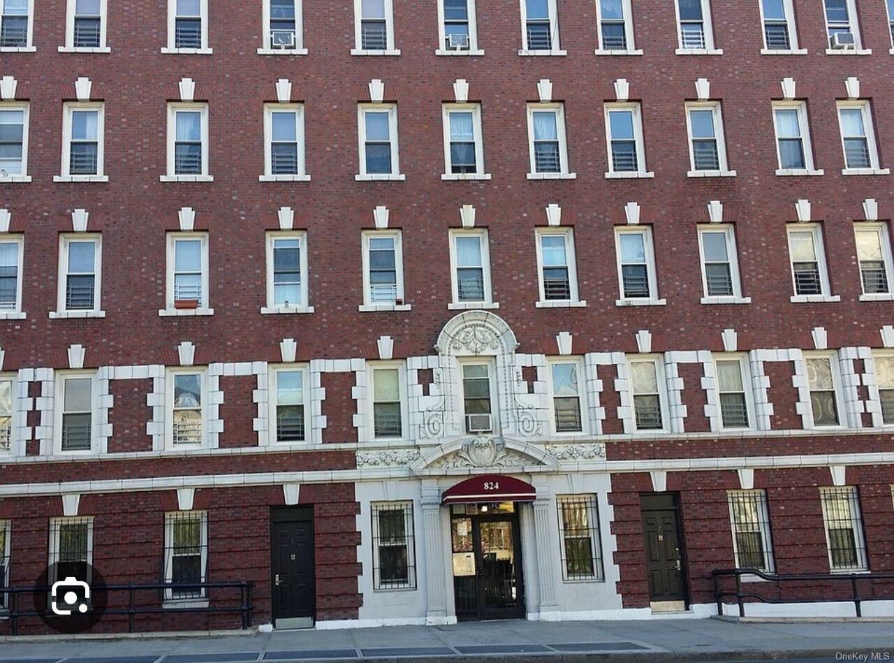 Property Photo:  824 St. Nicholas Ave 41  NY 10031 