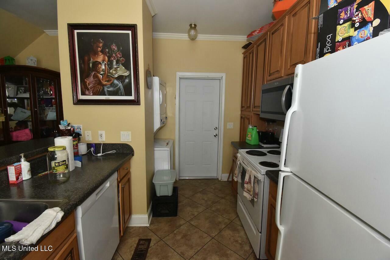 Property Photo:  12002 Highland Avenue  MS 39503 