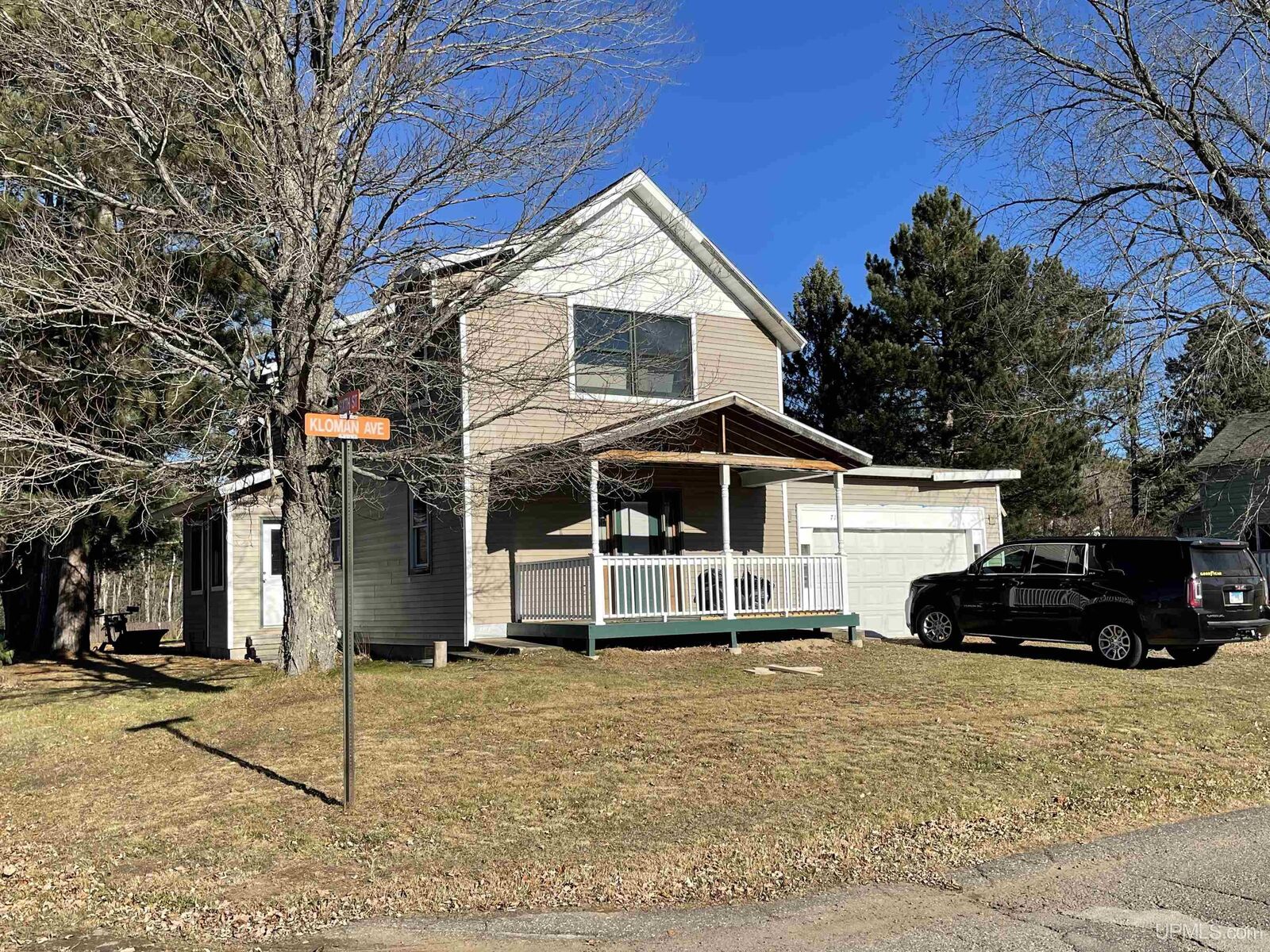 Property Photo: 713 Kloman Avenue MI 49879