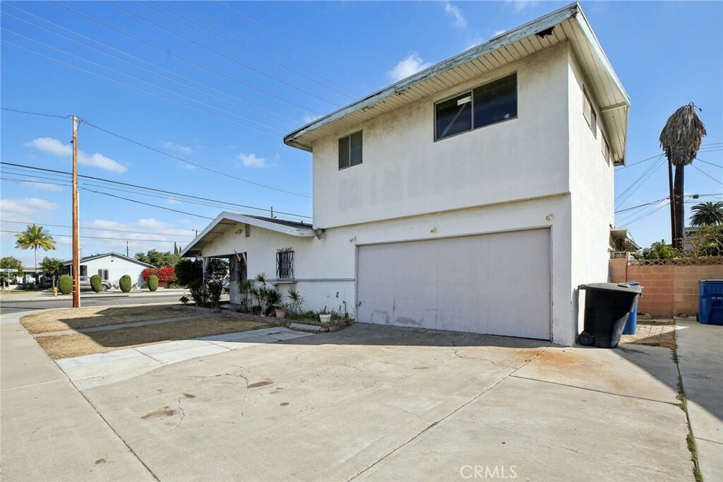 Property Photo:  13502 Jackson Street  CA 92683 