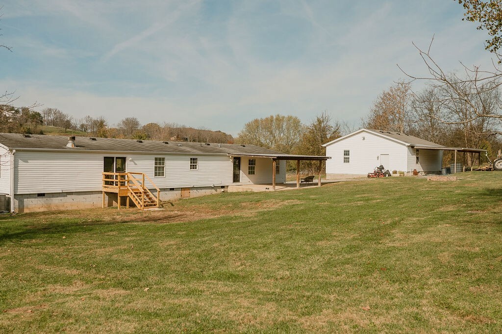 Property Photo:  1775 Statesville Rd  TN 37184 