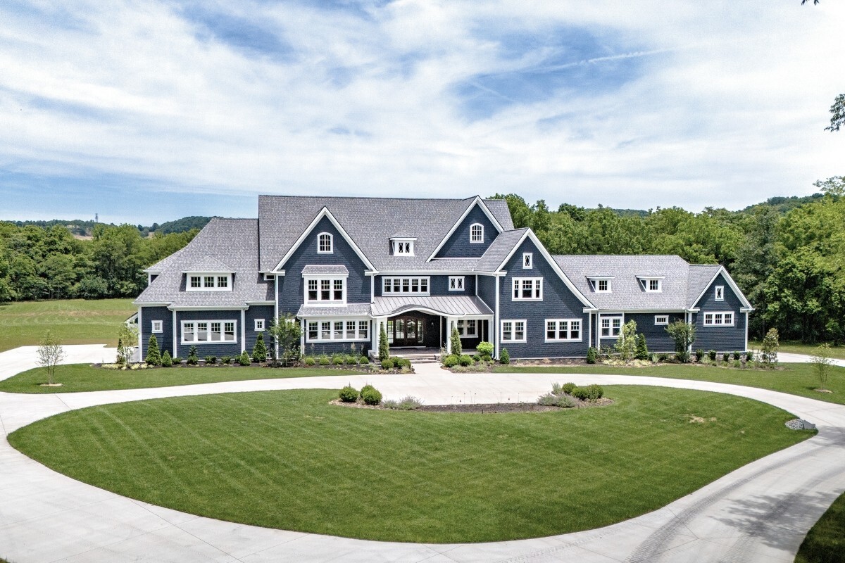 Property Photo: 6876 Cross Keys Rd TN 37046