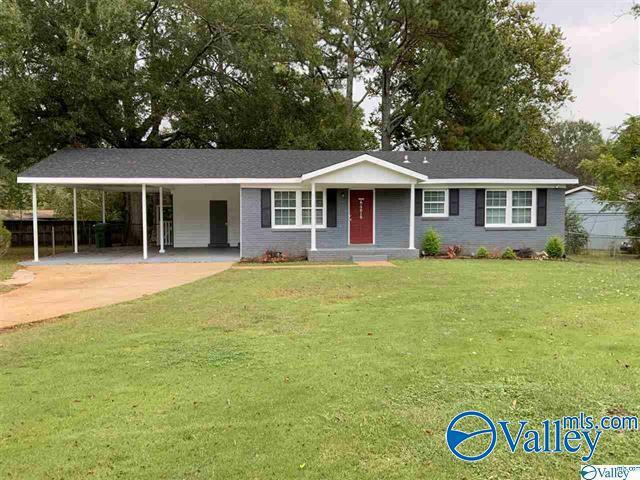 Property Photo: 3013 Mountain Park Circle NW AL 35810