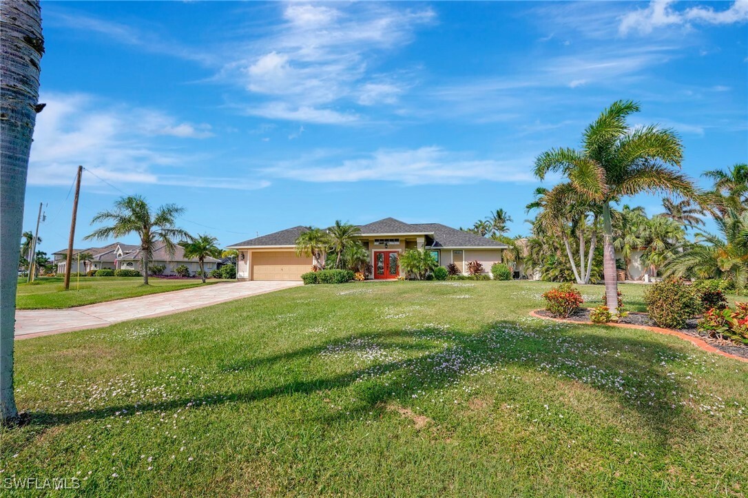 Property Photo:  4832 Agualinda Boulevard  FL 33914 