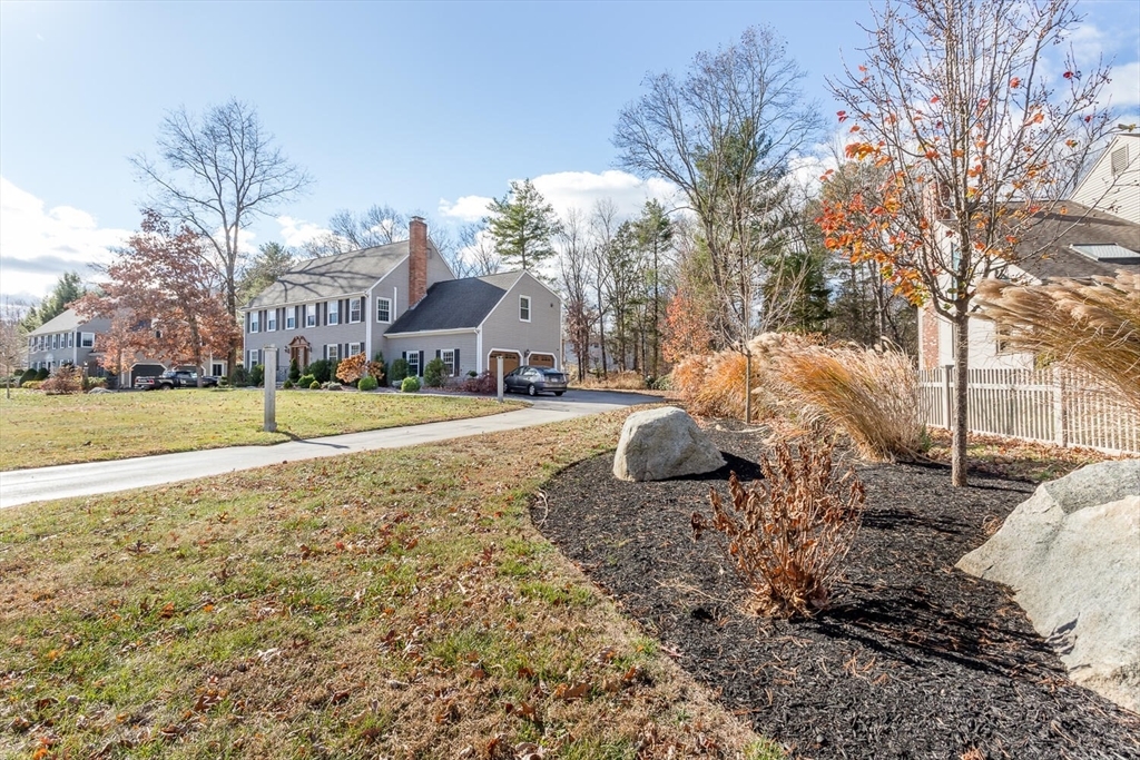 Property Photo:  6 Fox Run Road  MA 02053 