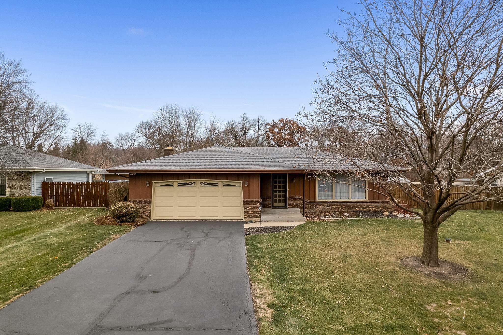 Property Photo:  6404 Graydon Road  IL 61109 