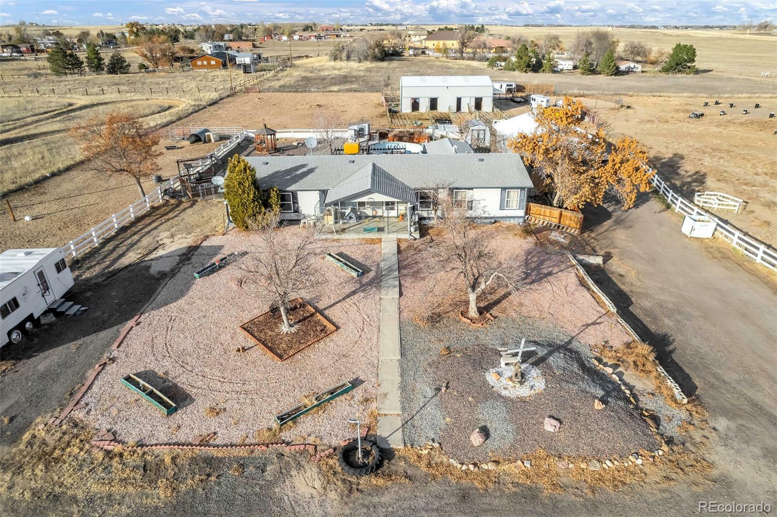 Property Photo: 16859 County Road 4 CO 80603